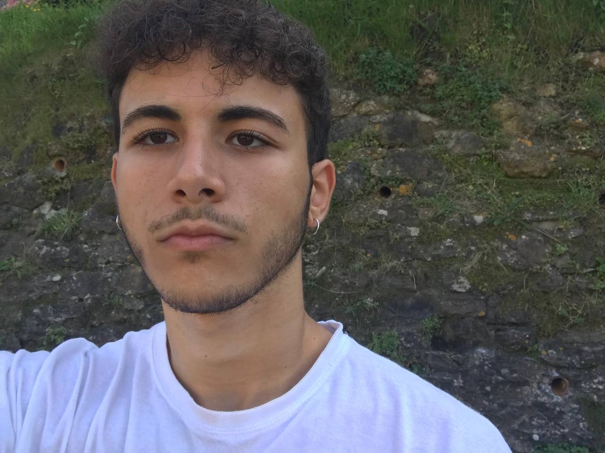 El Rayhan selfie nature portrait extérieur actif